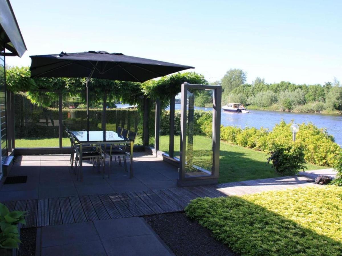 Riverside Holiday Home Near Amsterdam Nigtevecht المظهر الخارجي الصورة