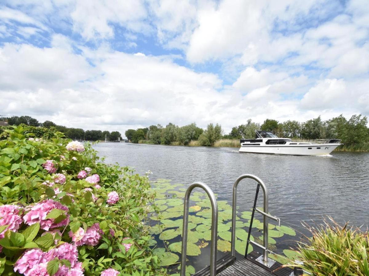 Riverside Holiday Home Near Amsterdam Nigtevecht المظهر الخارجي الصورة